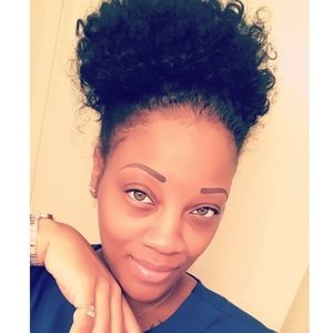 Meet your Posher, Ladorshia